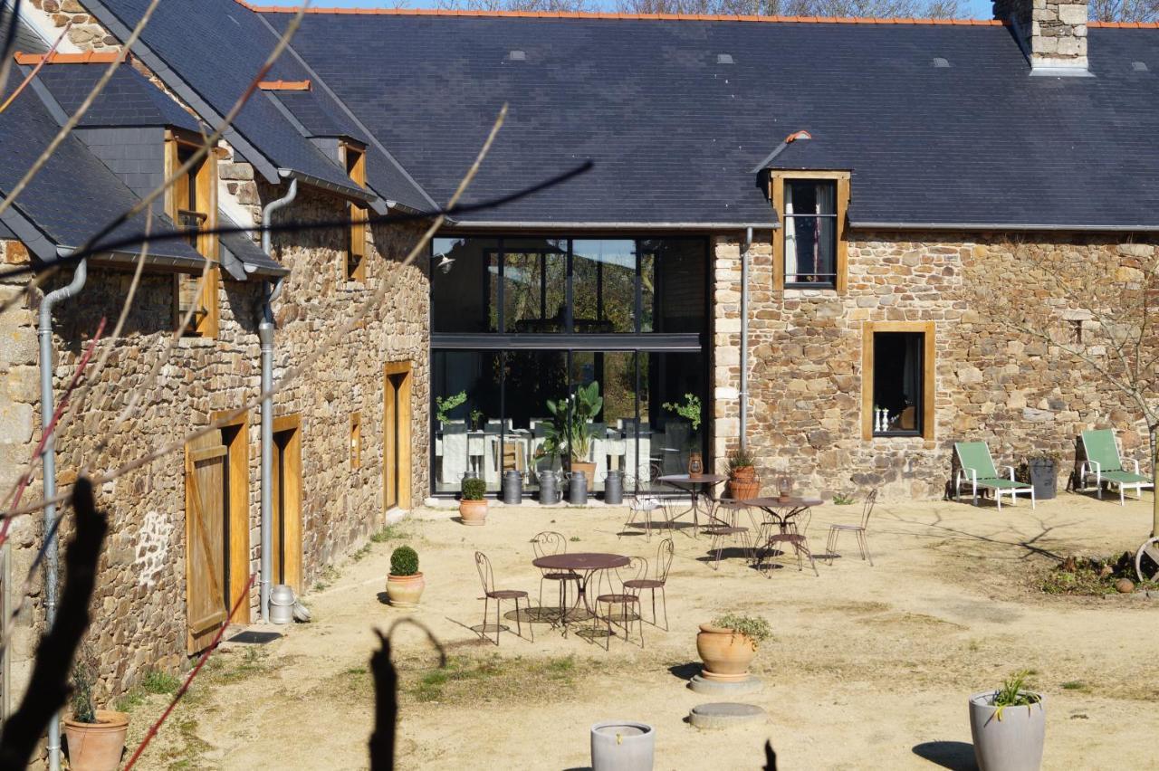 Aux Greniers A Reves Bed & Breakfast Plestan Dış mekan fotoğraf